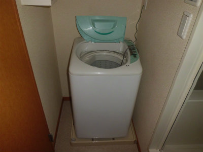 全自動洗濯機。