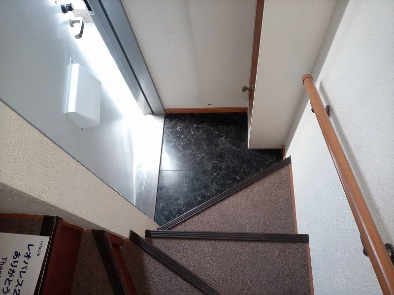 シューズボックス付き