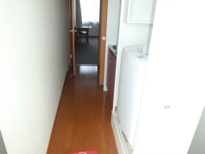 奥行を感じる玄関です。