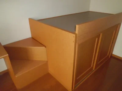 収納付のベッド。