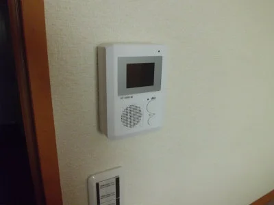 モニターホン。来客の姿を確認できます。