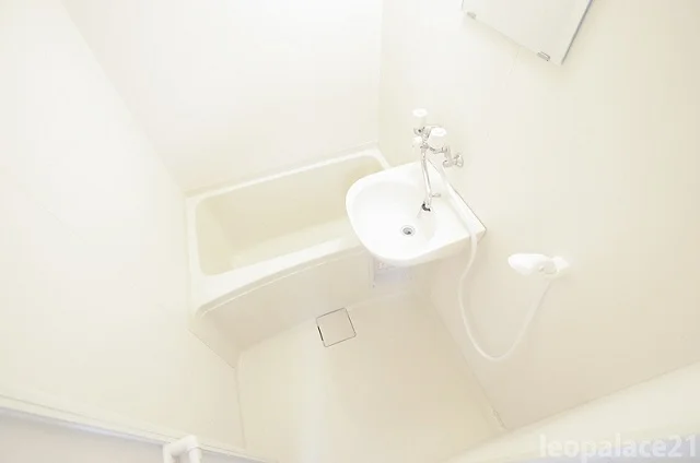 備品や設備仕様は号室等により異なります現地をご確認ください。