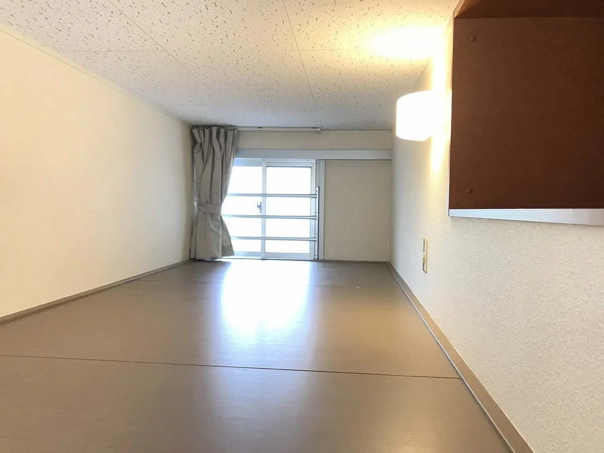 備品や設備仕様は号室等により異なります。現地をご確認下さい。