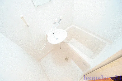 備品や設備仕様は号室等により異なります現地をご確認ください。