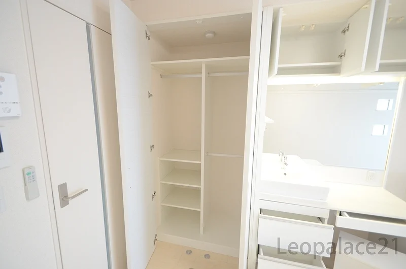 備品や設備仕様は号室等により異なります。現地をご確認下さい。