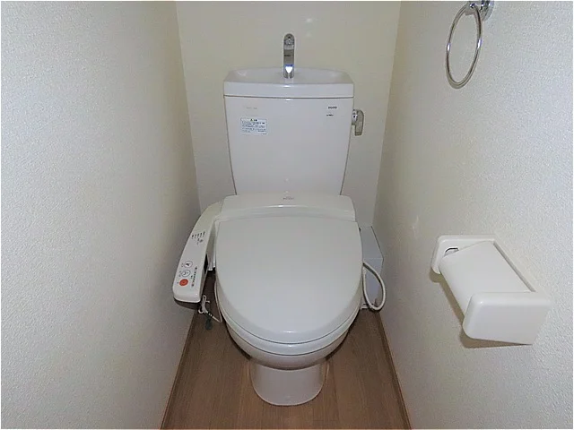お風呂、トイレは完全別です