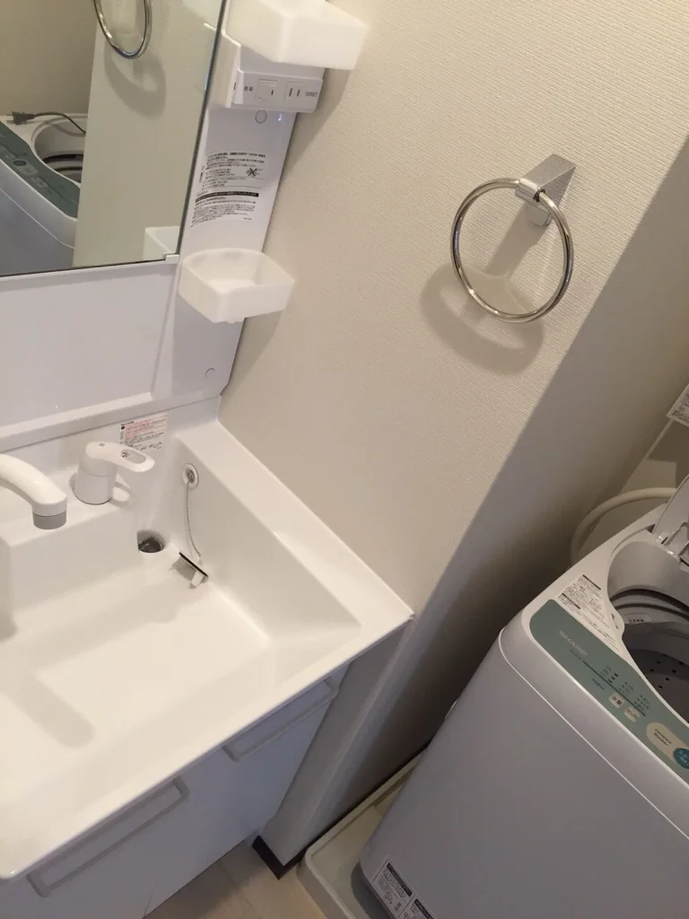 実際のお部屋と異なる場合がございます。