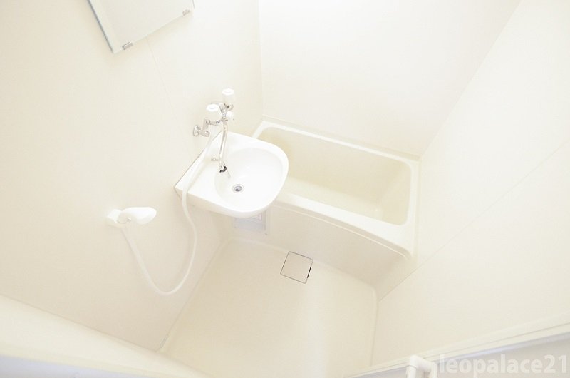 備品や設備仕様は号室等により異なります現地をご確認ください。