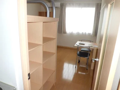 居室入口より撮影。