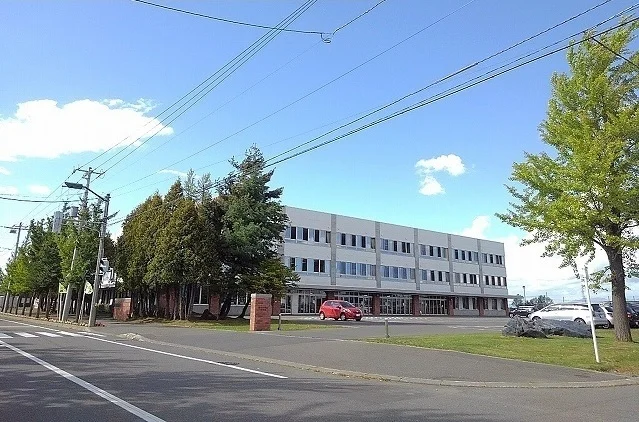 岩見沢市立第一小学校まで200m