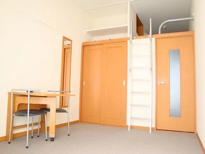 ２階は絨毯です。