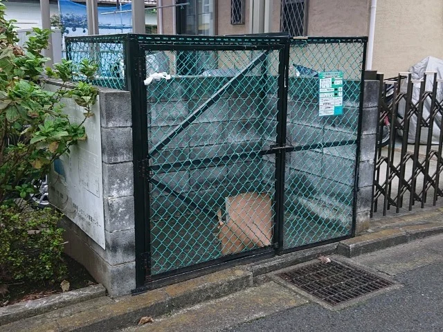 ゴミ置場