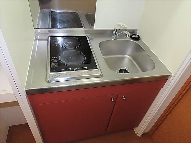 2口の電気コンロまたはIHコンロとなります