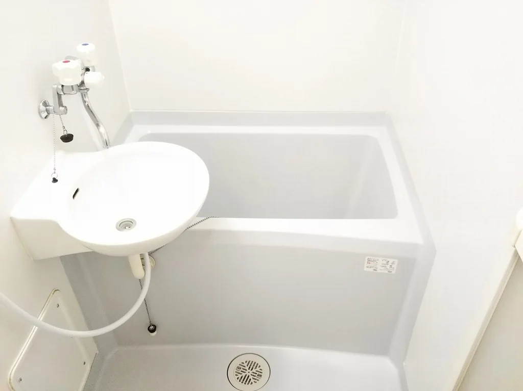 バス・トイレ別です。仕様が異なる場合があります。