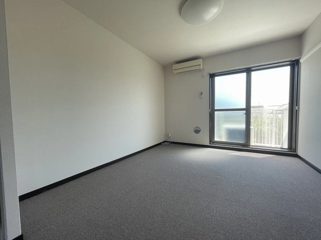 一部写真と異なる場合がございます。