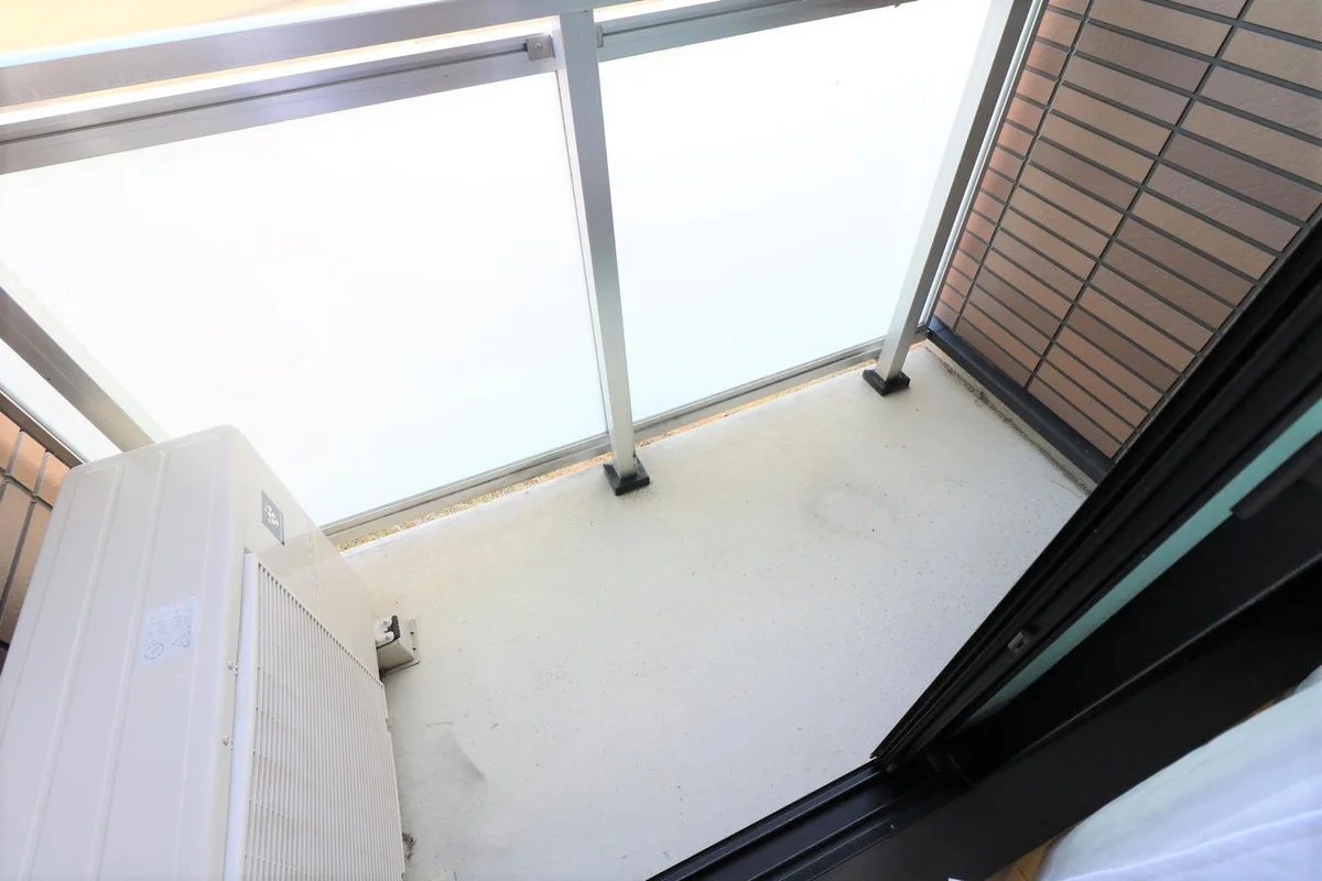 洗濯物が干しやすいバルコニー付き