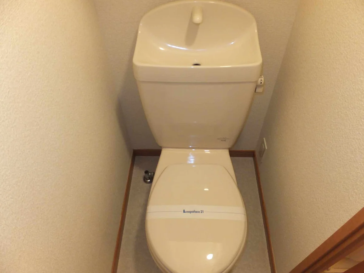 お風呂・トイレは別々です