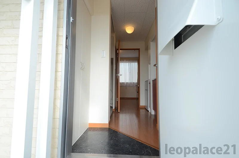 備品や設備仕様は号室等により異なります現地をご確認下さい。