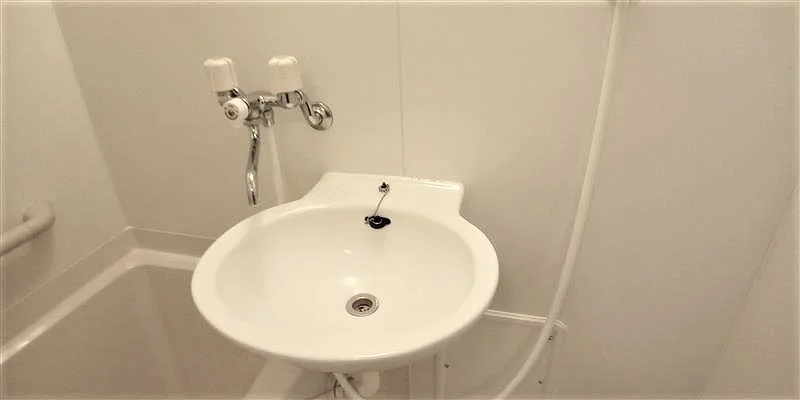 設備・仕様は号室により異なる為、現況を優先致します。