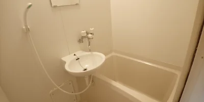 設備・使用は号室により異なる為、現況を優先致します。