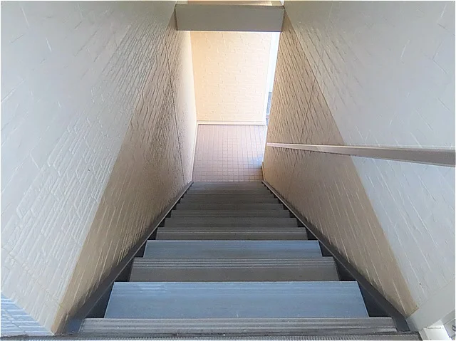 階段上からのアングルです