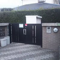 オートロックゲート付き。