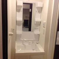独立洗面台
