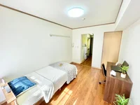 ※撮影用の観葉植物・食器調理器具・雑貨類等はございません。※図面・写真は現況優先。