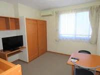 2階はカーペットのお部屋です