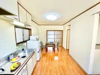 ※撮影用の観葉植物・食器調理器具・雑貨類等はございません。※図面・写真は現況優先。