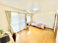 ※撮影用の観葉植物・食器調理器具・雑貨類等はございません。※図面・写真は現況優先。