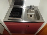 2口電気コンロ付きミニキッチン。
