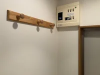 玄関コート掛け