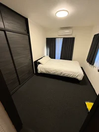 ダブルベッド、収納ボックス