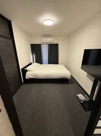 ダブルベッド、収納ボックス