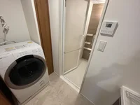 ドラム式洗濯乾燥機付き