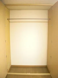 大容量収納クローゼット付き