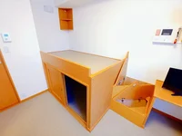 ベット下収納スペース