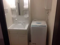 独立洗面台