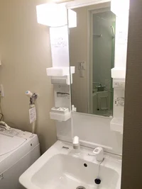 独立洗面台