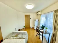 ※撮影用の観葉植物・食器調理器具・雑貨類等はございません。※図面・写真は現況優先。