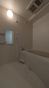 浴室乾燥機付きです♪