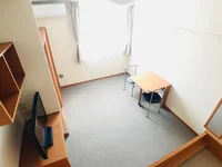 1階はフローリング、2階はじゅうたんです。