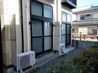 1F