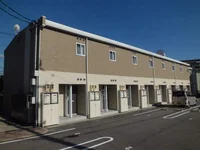 周辺環境に溶け込むシックな外観です。