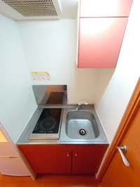 設備・仕様は号室により異なる為、現況を優先いたします。