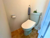 ウォシュレット付きです