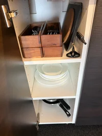 食器棚、カトラリー