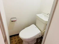 ウォシュレット付きとなっています。