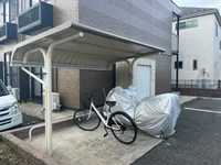 屋根付き駐輪場